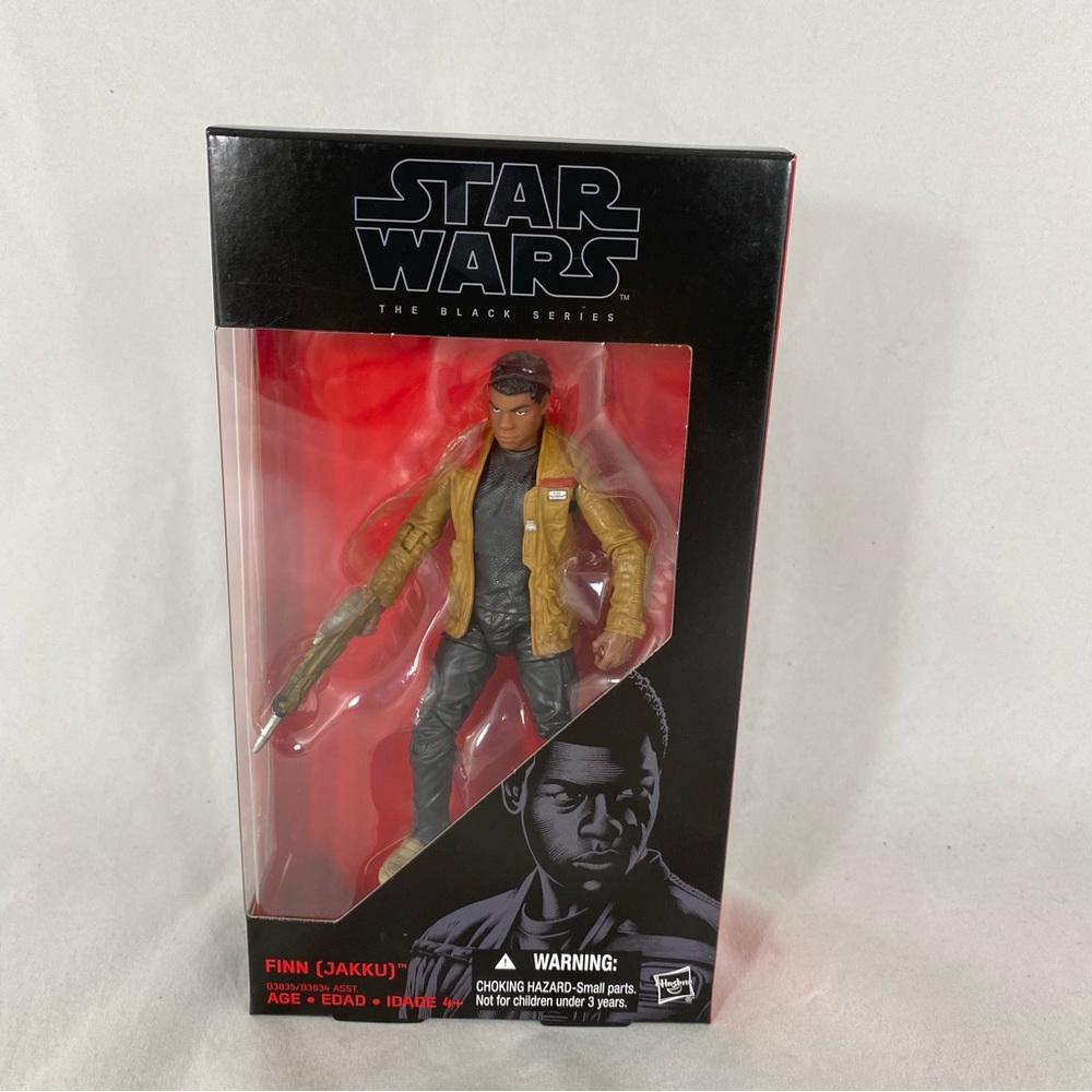 Hasbro Star Wars E7 Black Series 6" Figure  #01 FINN (JAKKU)